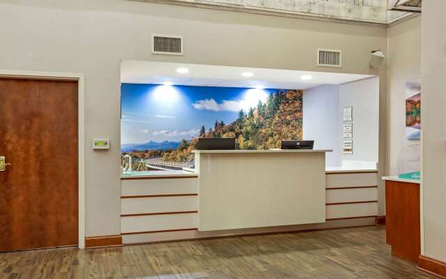 La Quinta Inn & Suites by Wyndham Boone University