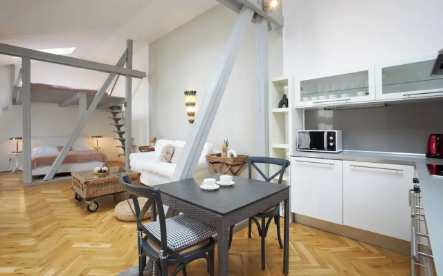 Wenceslas Square Residence