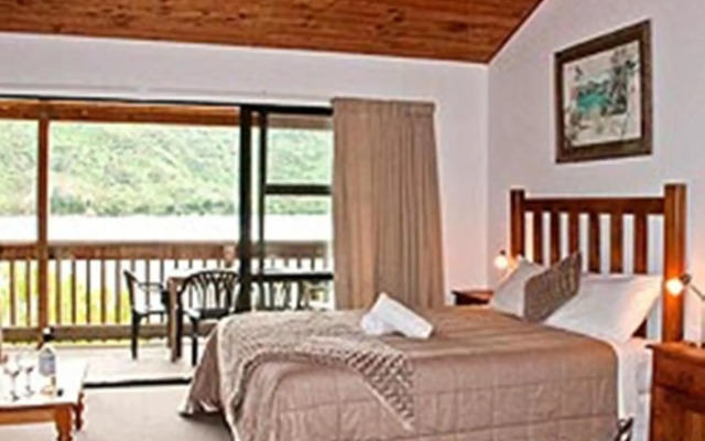 Lochmara Lodge