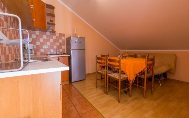 Apartment Alin