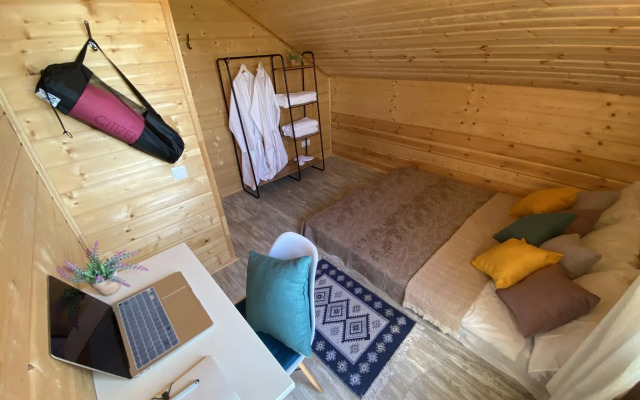 Уютный двухэтажный дом