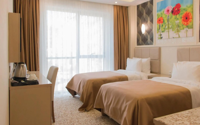 Goldhan Hotel