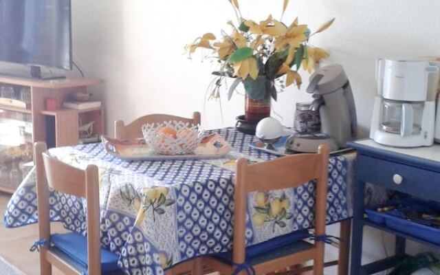 Apartment With one Bedroom in Saint-cyprien, With Wonderful sea View,