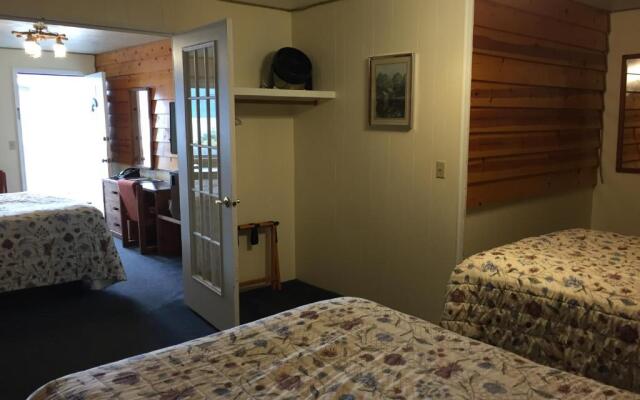 Captain's Choice Motel