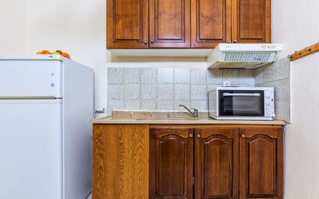 Loutra Village Holiday Apartments