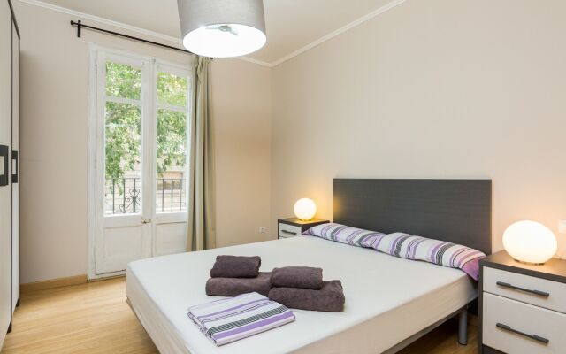 ApartEasy - Family Ciutadella Park