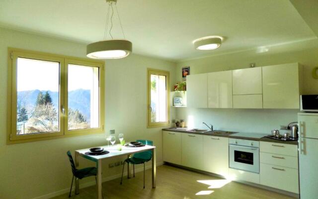 Lake Como view Apartment