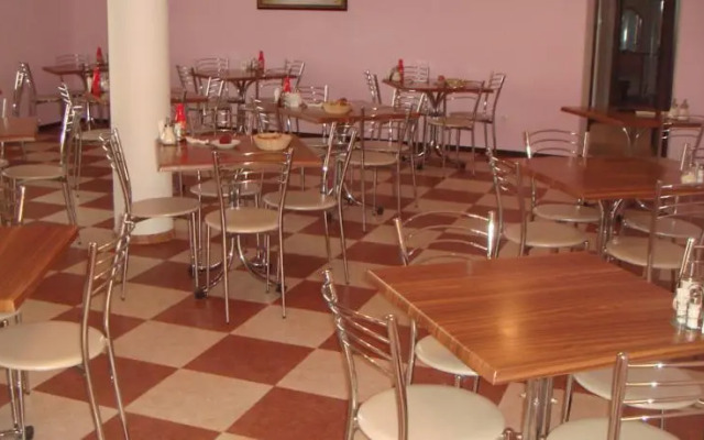 Tri Brillianta Hotel
