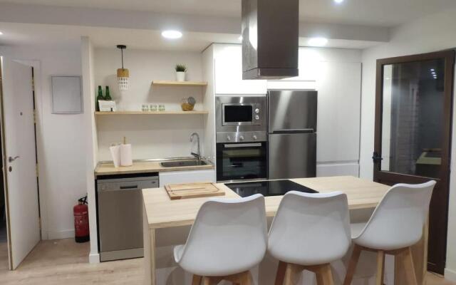 102A Apartamento moderno 2 habitaciones