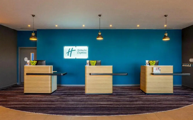 Holiday Inn Express Bridgwater M5