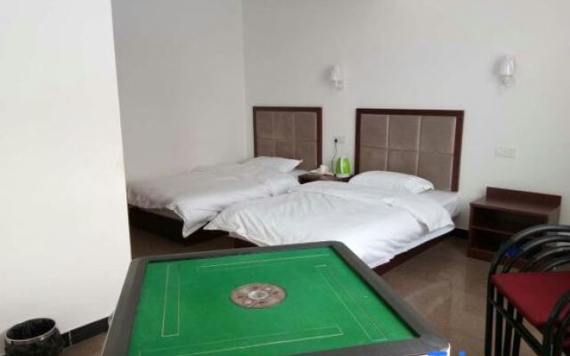 Xinzheng Yujiayu Express Hotel (Shuanghu Avenue Engineering College)