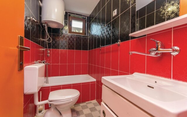 Awesome Home in Pakostane With 4 Bedrooms, Wifi and Outdoor Swimming Pool