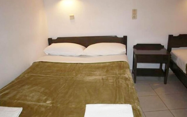 Aristea Hotel