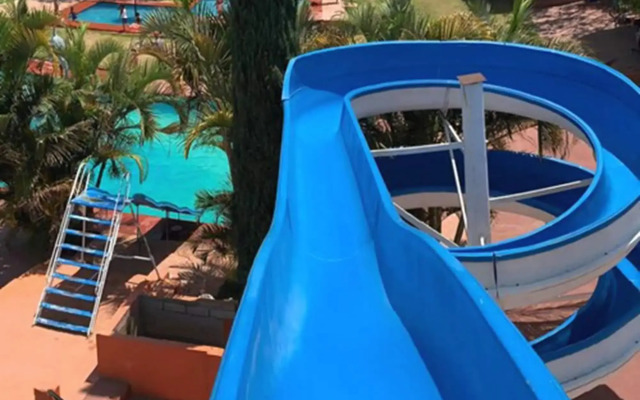 Resort y Balneario Los Angeles