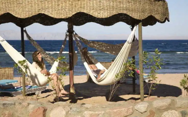 Coral Coast Hotel