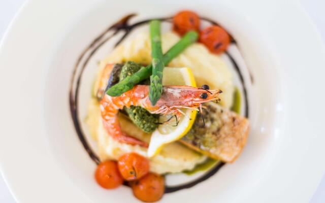 Ramada Hotel Hope Harbour