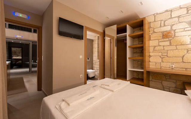 Terra Petra Luxury Villas - Gaia Villa