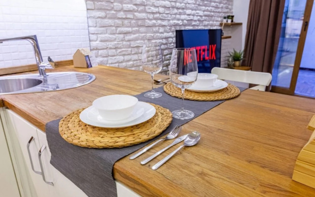 Missafir Excellent Flat With Backyard in Nisantasi