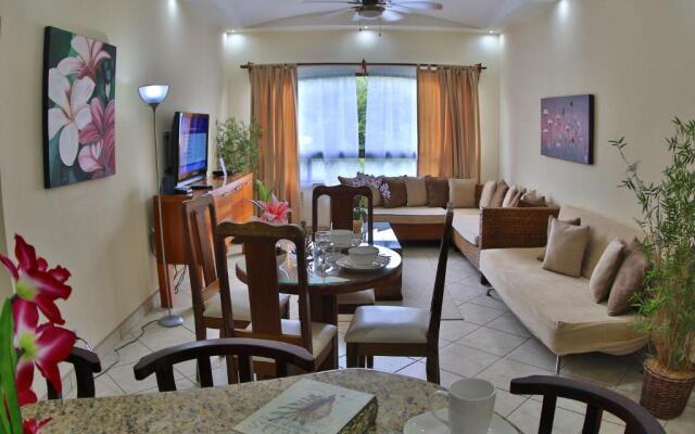 The Oaks Tamarindo Condominiums