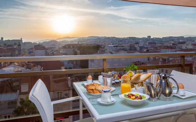 Hotel Barriere Le Gray d'Albion