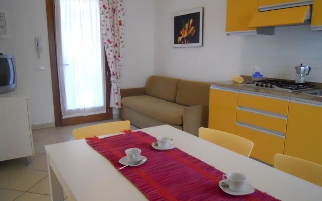 Cozy Apartment Near the Beach - Beahost