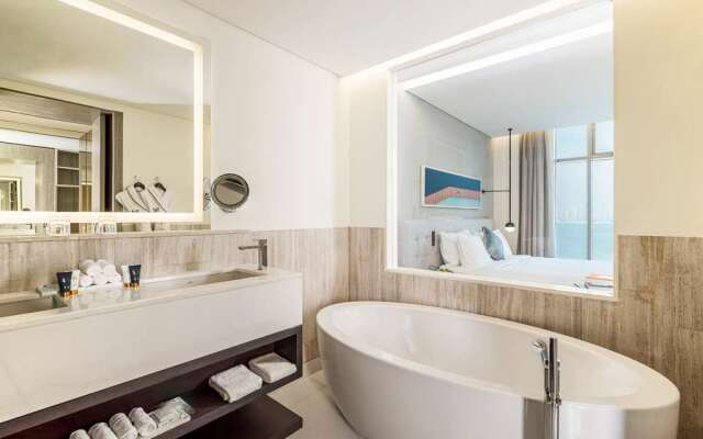 Th8 Palm Dubai Beach Resort, Vignette Collection, by IHG