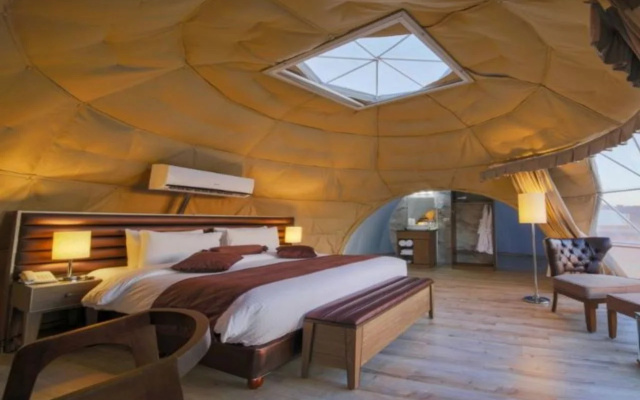 Wadi Rum UFO Luxotel - Campsite