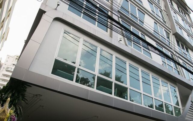 ZEN Premium Santiphap Park