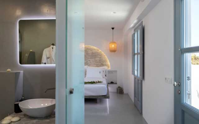 BlackStone Luxury Suites