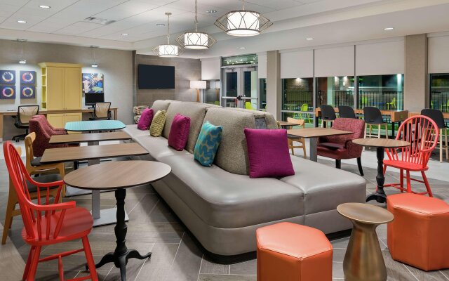 Home2 Suites by Hilton Orlando Near UCF