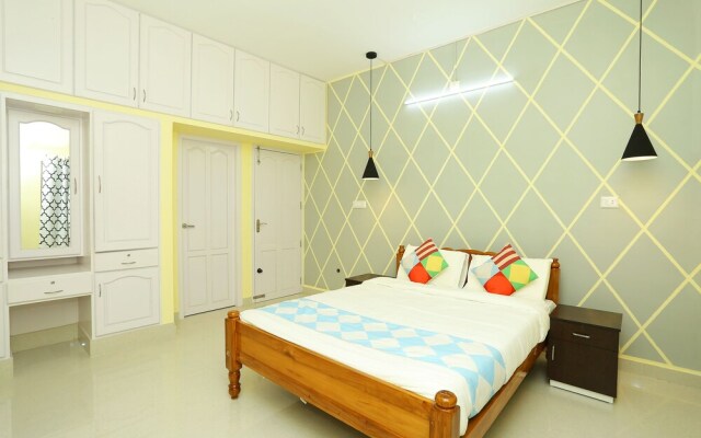 OYO Home 28030 Spacious Stay