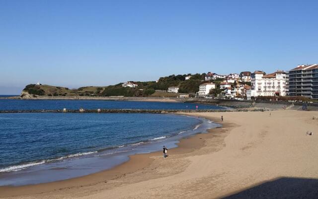 Labechiloa plage - T4 - 84 m2 - 3 ch - Centre historique