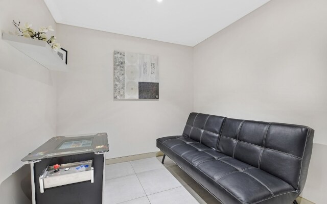 Coast Luxury Apartment 21