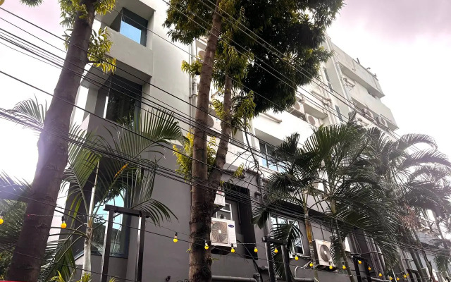 Hotel Mayfair Tower