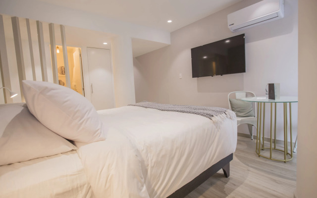 Primera Parada Lofts by Wynwood-House