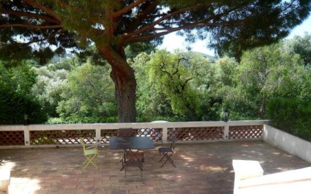 Apartment Castel Haussmann