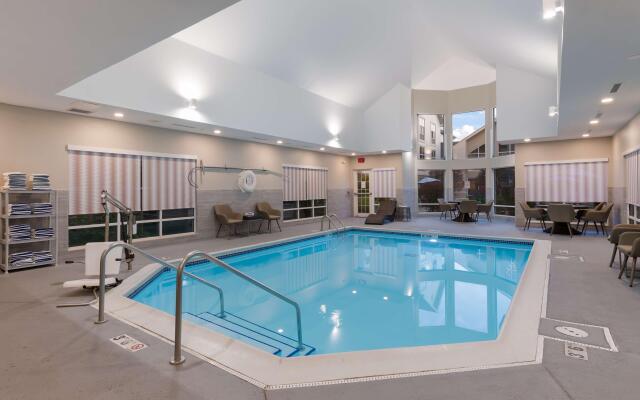 Hampton Inn & Suites Chicago/Hoffman Estates