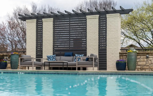 Furnished Apartments in Midtown