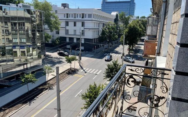 Prestige Hotel