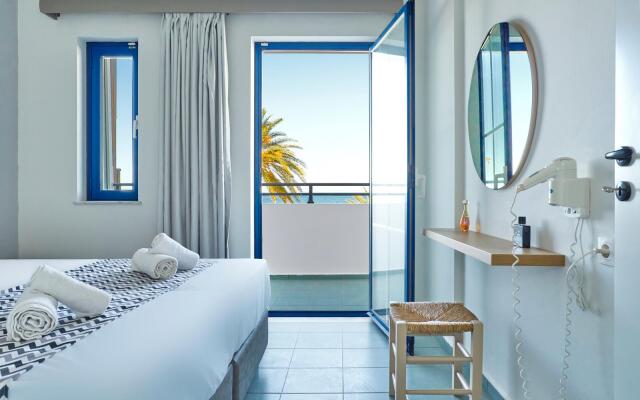 Maistrali Sea View Apartments