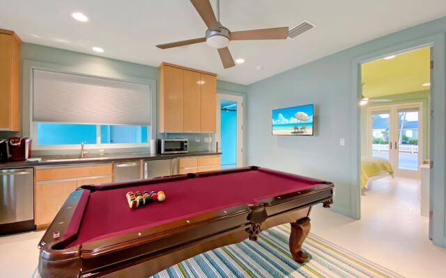 1893bays 5 Bedroom Home