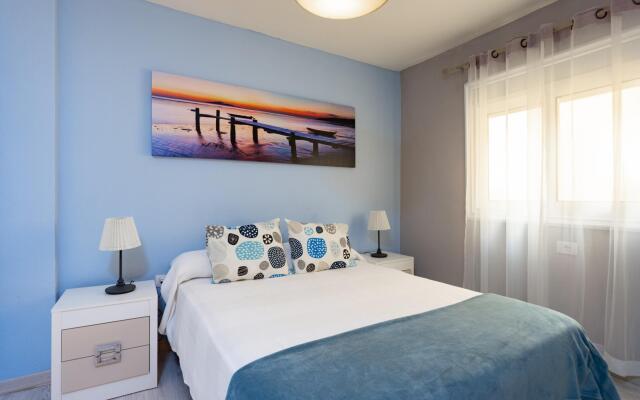 Home2Book BeachFront El Médano