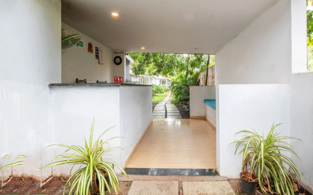 OYO 42083 La Riviere Resort