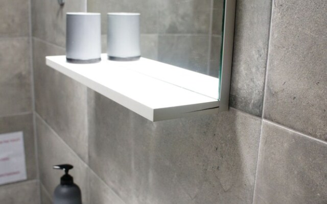 A&I Apartments & Studios