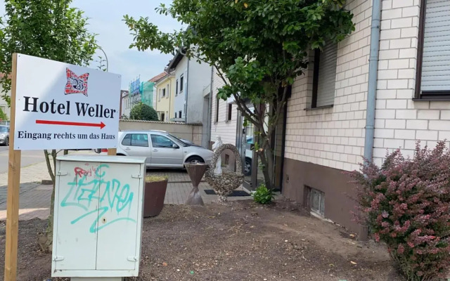 Hotel - Pension - Weller