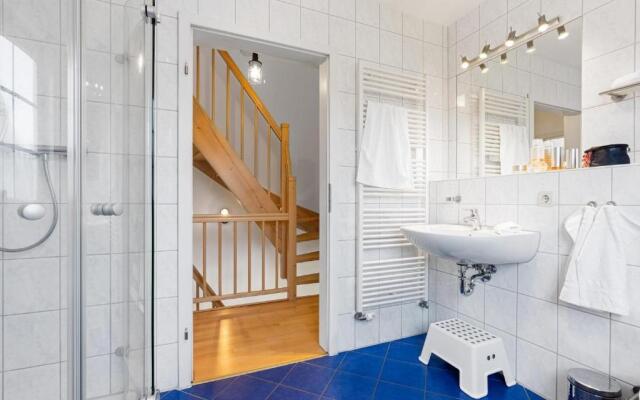 Alte Reihe 14 _Haus Teja_