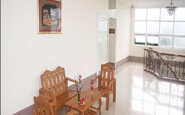 Diamond Crown Hotel Dawei