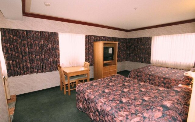 Robsonstrasse Hotel and Suites