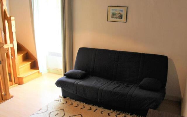 Gîte Saint-Avit-Sénieur, 4 pièces, 6 personnes - FR-1-616-104