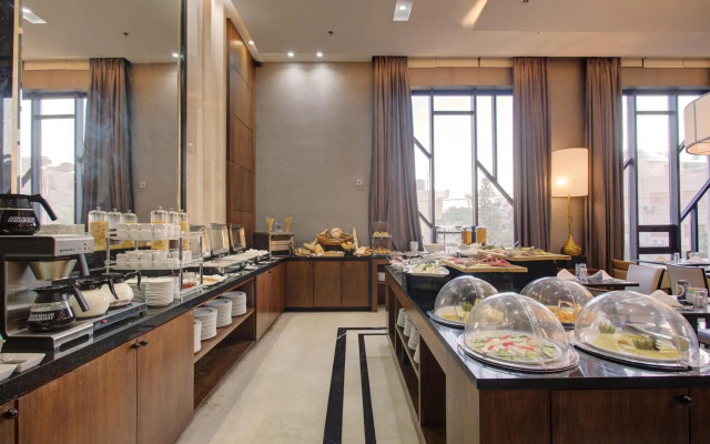 The House Boutique Suites